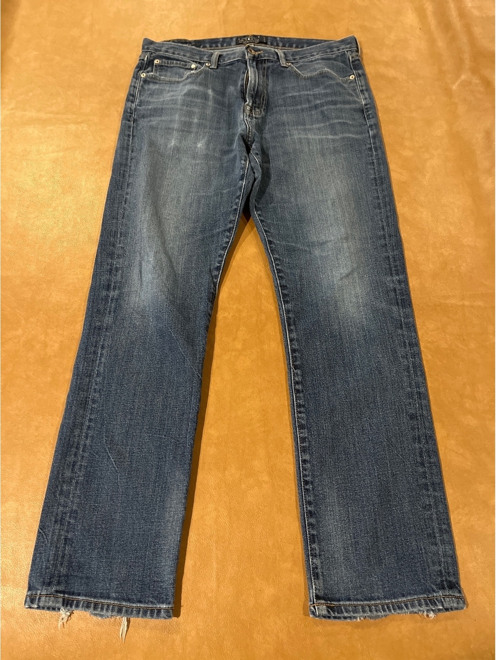 Lucky Brand 410 Athletic Fit Jeans (Men’s 34x32)